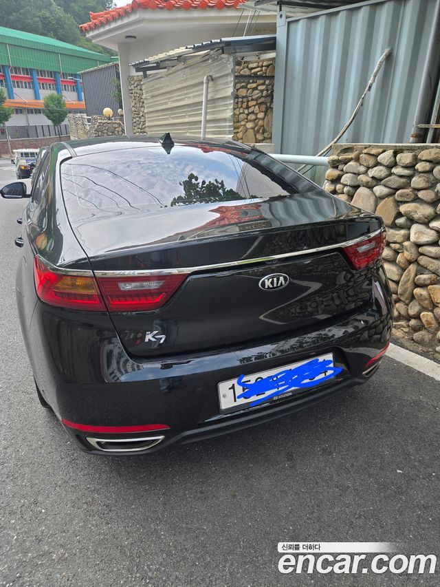 Kia K7 из Кореи Encar