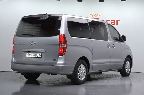 Hyundai Starex 5-Seater VAN Smart — пробег 130 343 км — фото 2 из 5