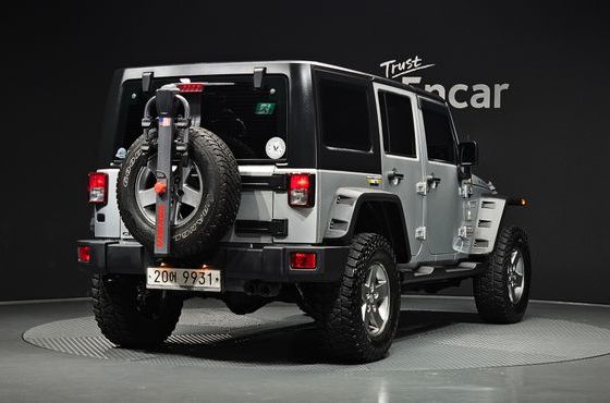 Jeep Wrangler 2.8 Diesel Rubicon 4Door — пробег 174 040 км — фото 2 из 5