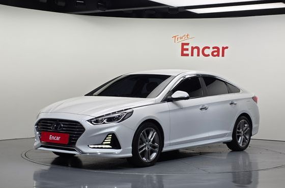 Hyundai Sonata 2.0 Premium Special — пробег 125 328 км — фото 1 из 5