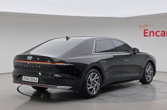 Hyundai Grandeur Premium — пробег 67 328 км — фото 2 из 5