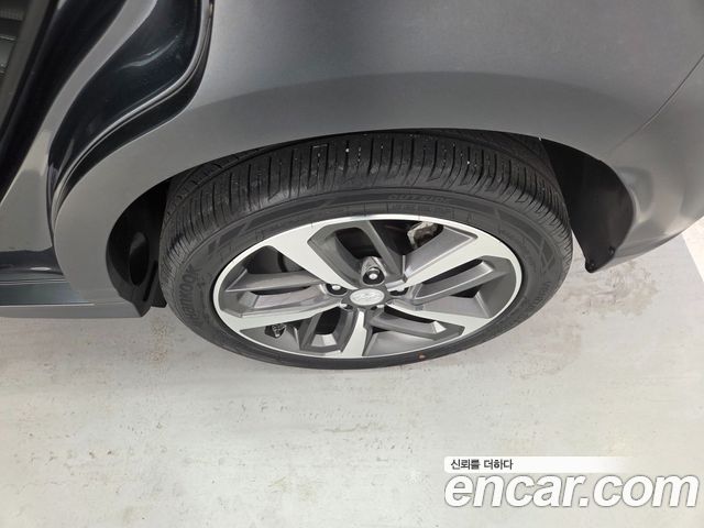 Hyundai Kona 1.6 Turbo 2WD Premium — пробег 40 000 км — фото 5 из 5