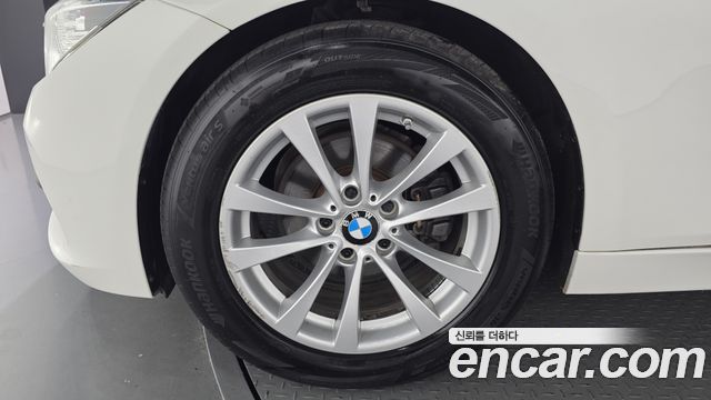 BMW 3-Series из Кореи Encar