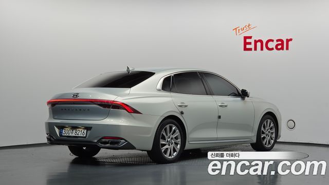 Hyundai Grandeur Calligraphy — пробег 152 052 км — фото 2 из 5