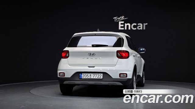 Hyundai Venue из Кореи Encar