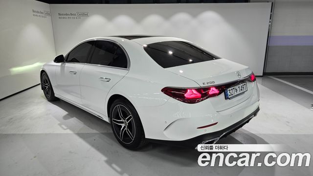 Mercedes-Benz E-Class из Кореи Encar