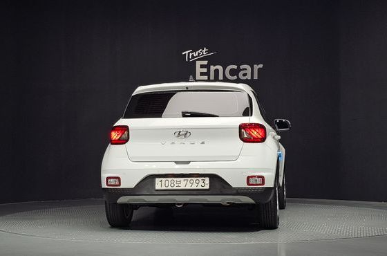 Hyundai Venue 1,6 Premium — пробег 70 521 км — фото 4 из 5