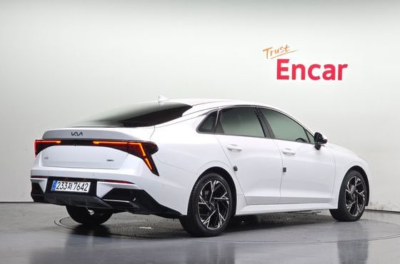 Kia K5 Signature — пробег 33 736 км — фото 2 из 5