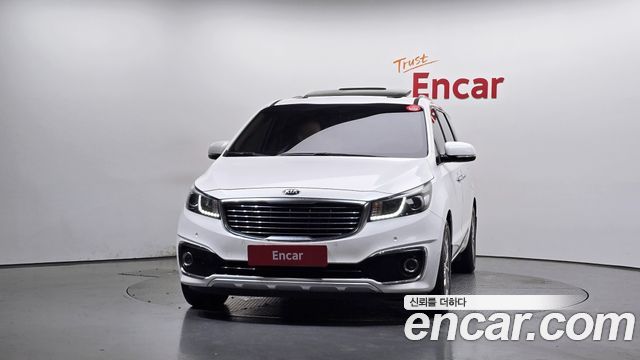Kia Carnival 9-seater Noblesse — пробег 180 189 км — фото 3 из 5