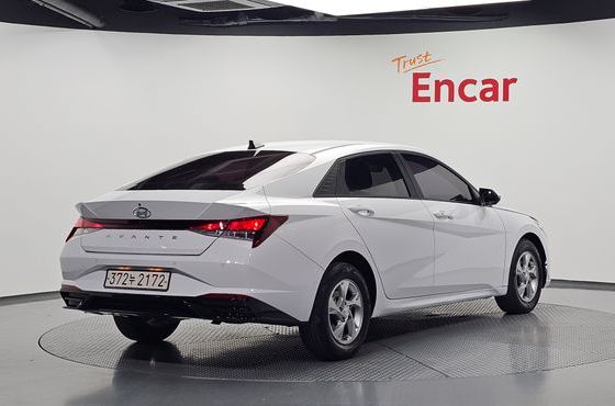 Hyundai AVANTE 1.6 Modern — пробег 76 577 км — фото 2 из 5