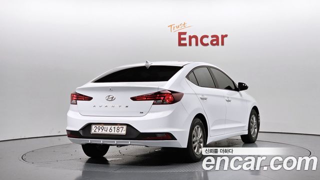 Hyundai AVANTE 1.6 Smart — пробег 73 987 км — фото 2 из 5