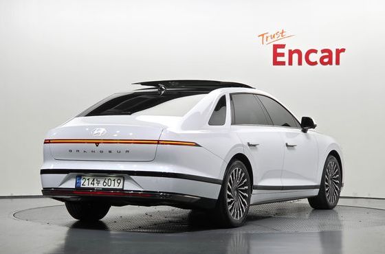 Hyundai Grandeur Calligraphy — пробег 104 130 км — фото 2 из 5
