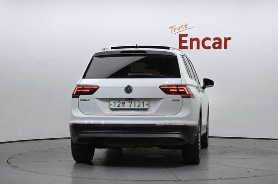 Volkswagen Tiguan 2.0 TDI 4Motion Prestige — пробег 39 253 км — фото 4 из 5