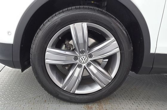 Volkswagen Tiguan 2.0 TDI 4Motion Prestige — пробег 39 253 км — фото 5 из 5