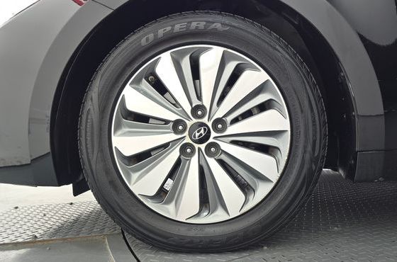 Hyundai Grandeur Premium — пробег 111 023 км — фото 5 из 5