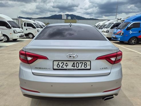 Hyundai Sonata 2.0 Smart — пробег 76 884 км — фото 3 из 5