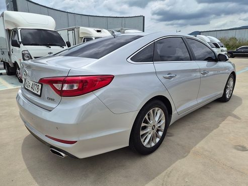 Hyundai Sonata 2.0 Smart — пробег 76 884 км — фото 4 из 5