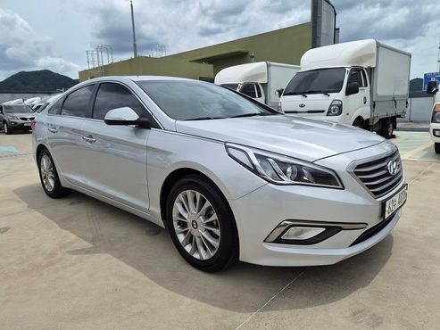 Hyundai Sonata 2.0 Smart — пробег 76 884 км — фото 5 из 5