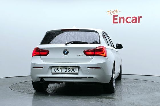 BMW 1-Series 118d Sport 5Door — пробег 183 092 км — фото 4 из 5