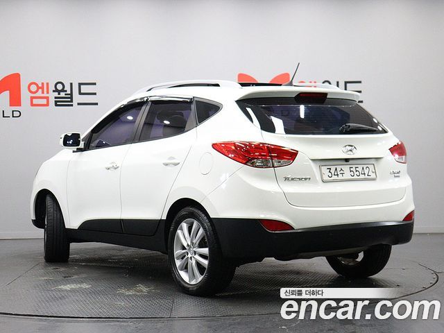 Hyundai Tucson Diesel 2WD LX20 Luxury — пробег 214 000 км — фото 4 из 5