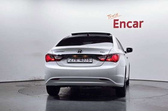 Hyundai Sonata Worldcup Special Edition — пробег 157 809 км — фото 4 из 5