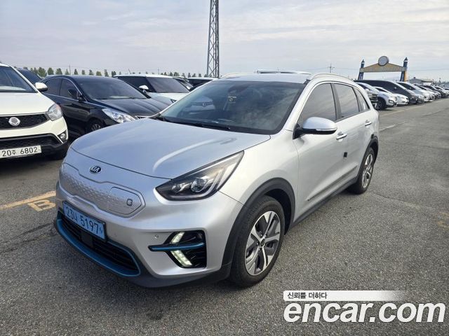 Kia Niro Noblesse — пробег 43 072 км — фото 1 из 5