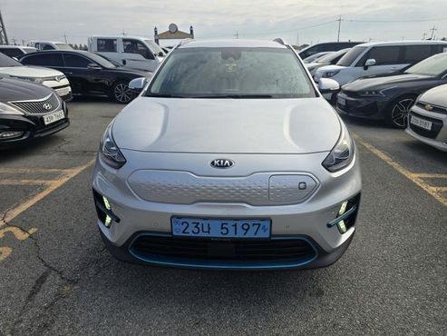 Kia Niro Noblesse — пробег 43 072 км — фото 2 из 5