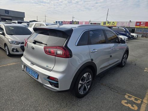 Kia Niro Noblesse — пробег 43 072 км — фото 5 из 5