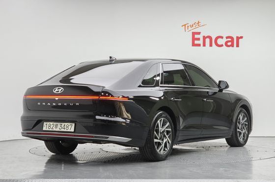 Hyundai Grandeur Premium — пробег 95 919 км — фото 2 из 5