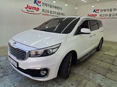 Kia Carnival 9-seater Luxury — пробег 92 650 км — фото 1 из 5