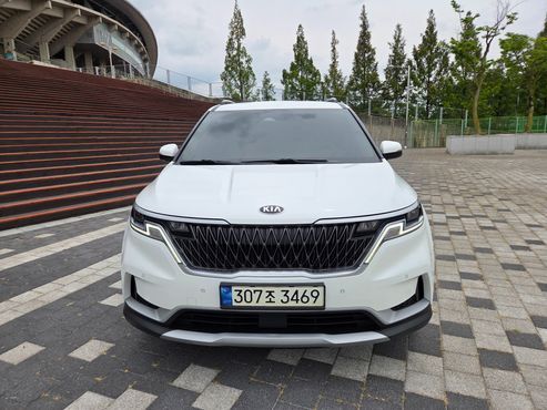 Kia Carnival Gasoline 9-Seater Prestige — пробег 104 525 км — фото 2 из 5