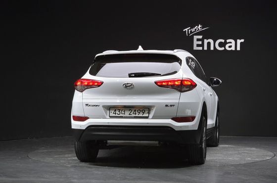 Hyundai Tucson Diesel 1.7 2WD Modern — пробег 131 381 км — фото 4 из 5