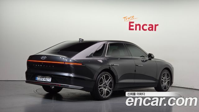 Hyundai Grandeur 2,5 Gasoline 2WD Exclusive — пробег 18 243 км — фото 2 из 5