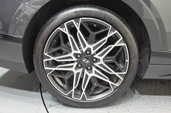 Hyundai Grandeur 2,5 Gasoline 2WD Exclusive — пробег 18 243 км — фото 5 из 5