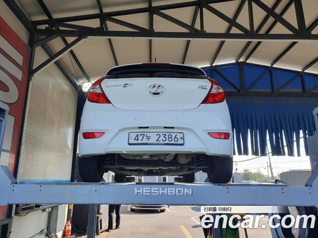 Hyundai Accent Diesel 1.6 VGT Premium — пробег 159 582 км — фото 2 из 2