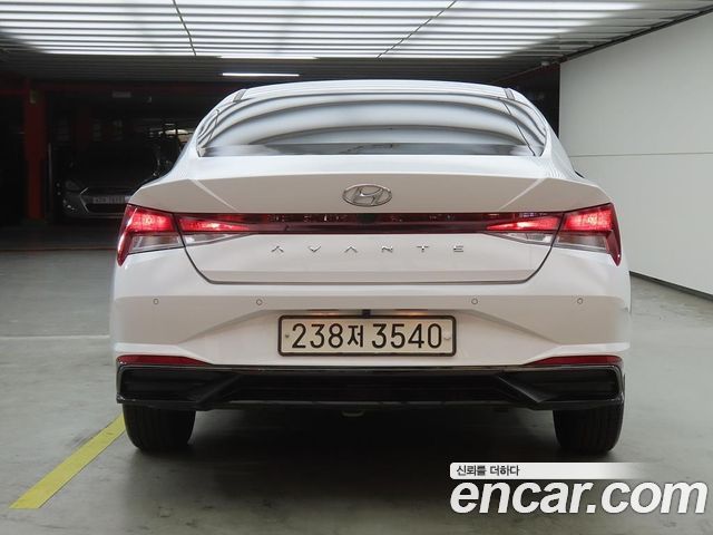 Hyundai AVANTE 1.6 Smart — пробег 95 044 км — фото 3 из 5