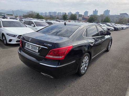 Hyundai Equus VS380 LUXURY — пробег 130 000 км — фото 3 из 5