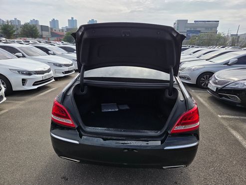 Hyundai Equus VS380 LUXURY — пробег 130 000 км — фото 5 из 5