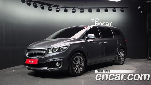 Kia Carnival 9-seater Prestige — пробег 120 112 км — фото 1 из 5