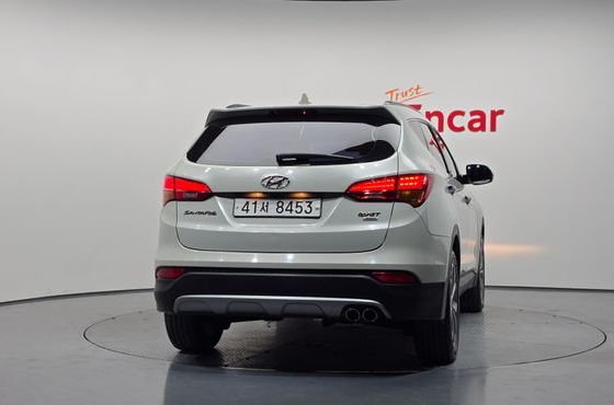 Hyundai Santafe Diesel(e-VGT) 2.0 4WD Premium — пробег 146 314 км — фото 4 из 5