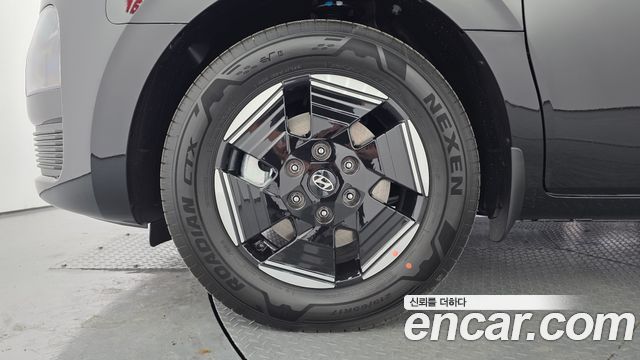 Hyundai Staria EV Tourer 11-Seater Modern — пробег 86 км — фото 5 из 5