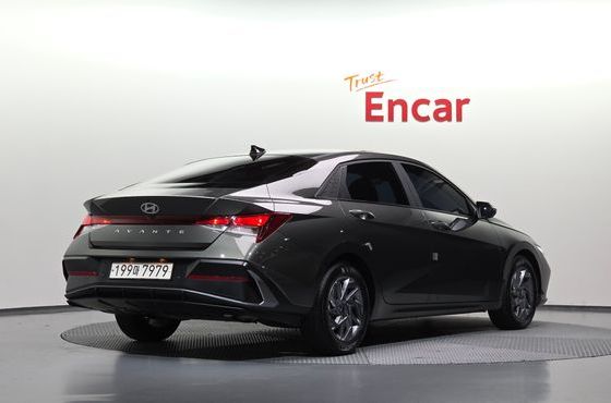 Hyundai AVANTE Modern — пробег 22 526 км — фото 2 из 5