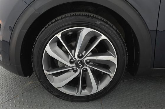 Kia Niro Prestige — пробег 99 670 км — фото 5 из 5