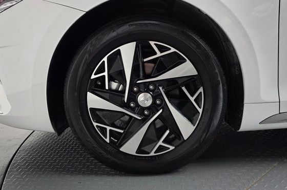 Hyundai Grandeur Le Blanc — пробег 61 867 км — фото 5 из 5