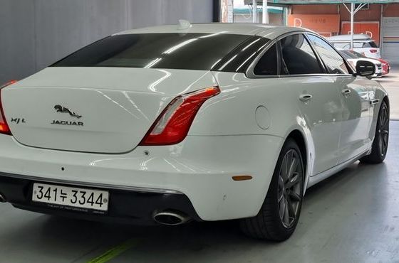 Jaguar XJ 3.0D Premium Luxury LWB X351 — пробег 106 841 км — фото 2 из 5