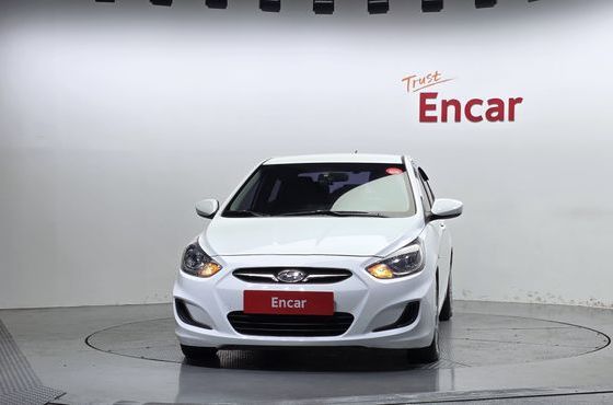 Hyundai Accent Diesel 1.6 VGT Smart — пробег 71 022 км — фото 3 из 5