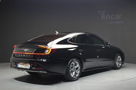 Hyundai Sonata 2.0 Premium Plus — пробег 83 654 км — фото 2 из 5