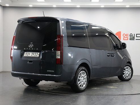 Hyundai Staria Cargo 3-Seater Modern — пробег 120 626 км — фото 3 из 5