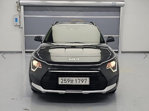 Kia Niro Trendy — пробег 69 573 км — фото 2 из 3