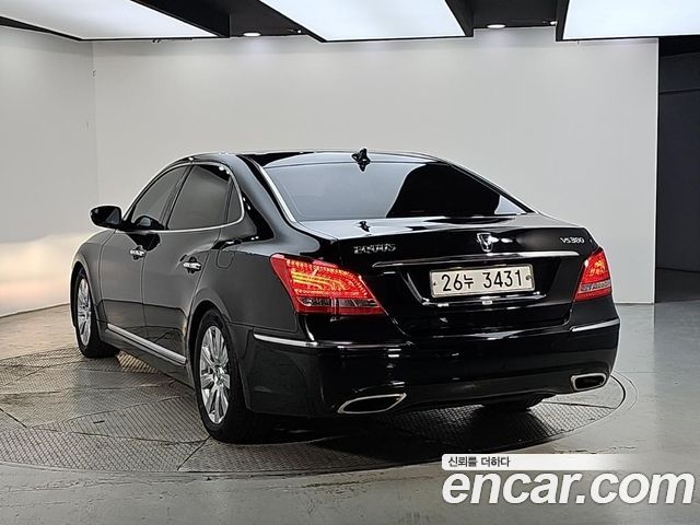 Hyundai Equus из Кореи Encar